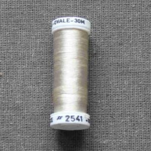 Soie ovale "blanc à noir"